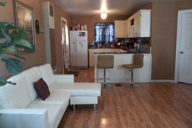 329 Martin St, Klamath Falls, OR 97601 - photo 4