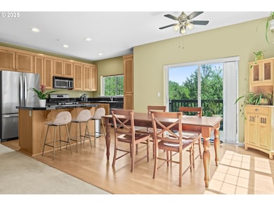 1120 SW 170th Ave unit 201, Beaverton, OR 97003 - photo 2