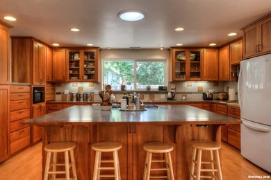 1615 SE Bethel St, Corvallis, OR 97333 - photo 6