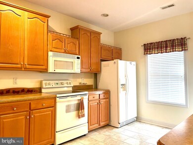 225 Lynn Dr, Stephens City, VA 22655 - photo 6