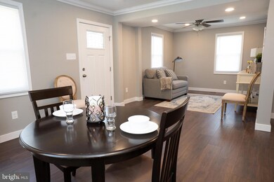 915 Martin Rd, Essex, MD 21221 - photo 3