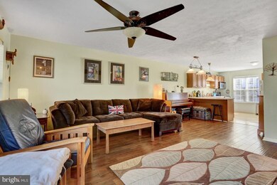 unlisted-address, Harrisburg, PA 17111 - photo 6