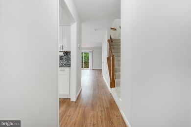 4331 Jonathan Ct, Dumfries, VA 22025 - photo 4