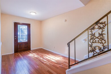 14359 Lost Meadow Ln, Houston, TX 77079 - photo 4