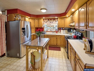 32037 S Wright Rd, Molalla, OR 97038 - photo 5