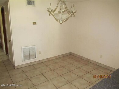 6037 Marsha Dr, Jacksonville, FL 32205 - photo 6