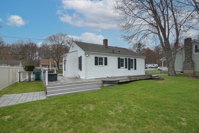 9 Quinn St, North Attleboro, MA 02760 - photo 3