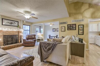 605 Valley View N A, Raymore, MO 64083 - photo 4