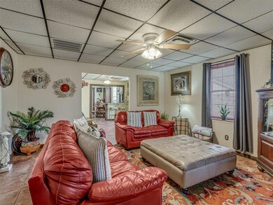 918 N Park Ave, Shawnee, OK 74801 - photo 6