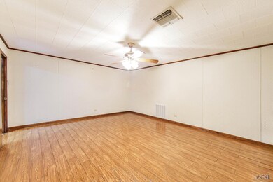 10548 E Park Ave, Houma, LA 70363 - photo 4