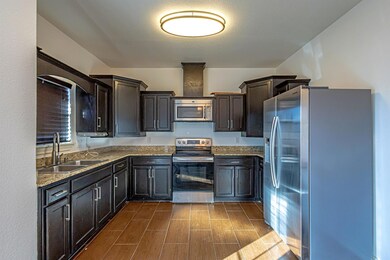 10706 International Blvd unit 133, Laredo, TX 78045 - photo 6