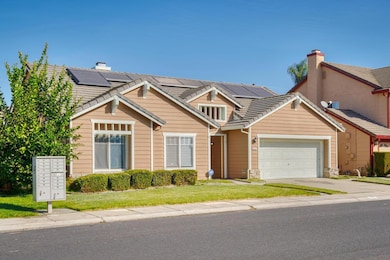 1833 Rail St, Manteca, CA 95337 - photo 3