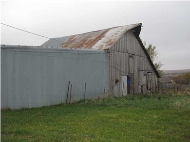 Barn with attached lean to
