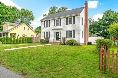 39 Vaughn Ave, Warwick, RI 02886 - photo 3