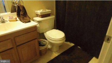 14106 Valleyfield Dr unit 10, Silver Spring, MD 20906 - photo 3