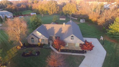 7860 Wooden Shoe Cir, Avon, IN 46123 - photo 5