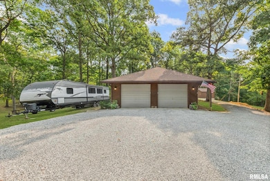 1080 Race Track Rd, Centralia, IL 62801 - photo 5