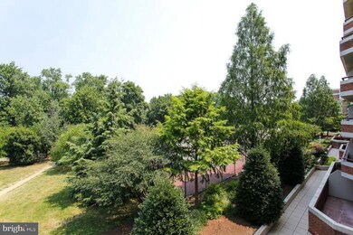 Emerson House on the Park unit 214, Washington, DC 20037 - photo 7