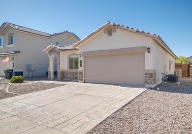 789 Oxfordshire St, El Paso, TX 79928 - photo 3