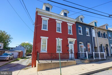 284 S 4th St, Columbia, PA 17512 - photo 2