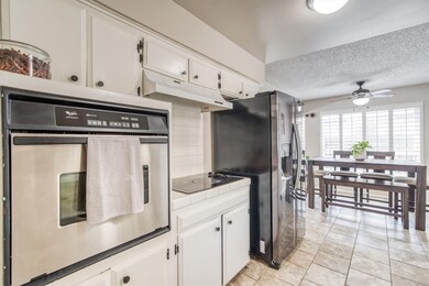 6482 N 8th St, Fresno, CA 93710 - photo 5