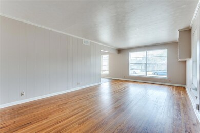 6491 Lontos Dr, Dallas, TX 75214 - photo 3