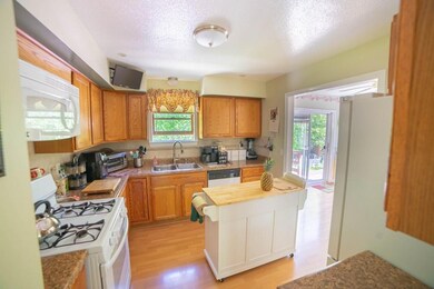 Kitchen (Copy)
