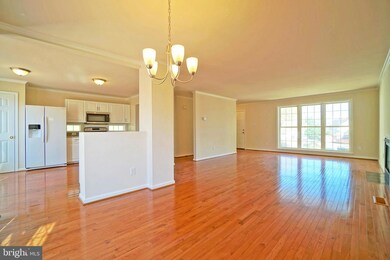 6 Gempp Ct, Gwynn Oak, MD 21207 - photo 2