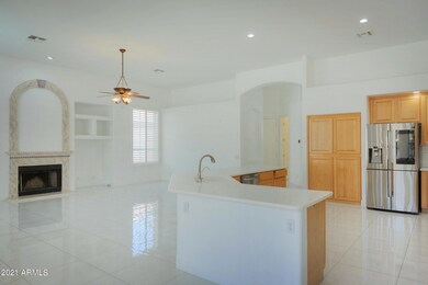 FAMILY ROOM & KITCHEN