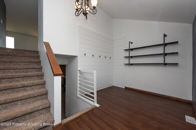 35 15th ST E New England-6