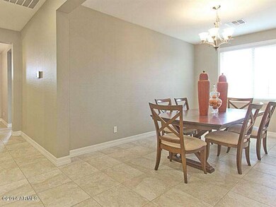 005_Formal Dining Room