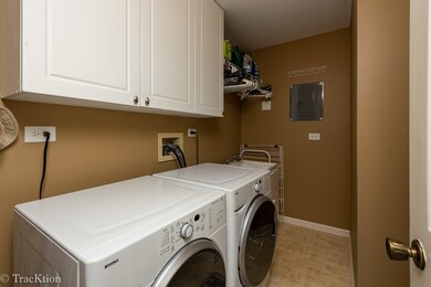 2161 Sunderland Ct unit 101A, Naperville, IL 60565 - photo 3