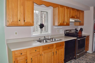 29 Wallace Rd, Dalton, NH 03598 - photo 3