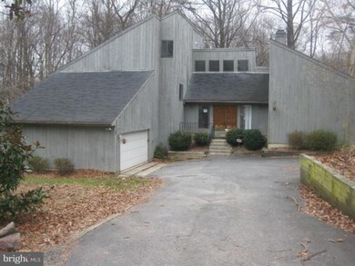 10540 Patuxent Ridge Way, Laurel, MD 20723 - photo 2