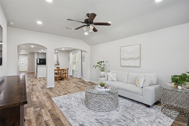 410 Paddock Ln, Celina, TX 75009 - photo 4