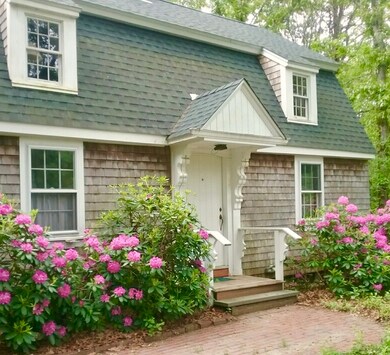 40 Eastville Ave, Oak Bluffs, MA 02557 - photo 2