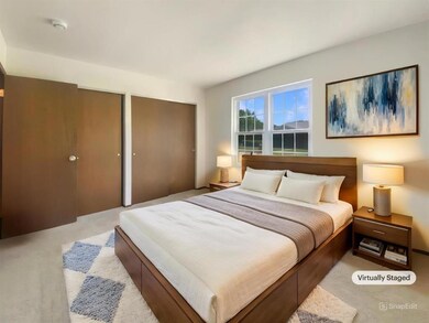 5657 Hidden Cove Ln, Florissant, MO 63034 - photo 5