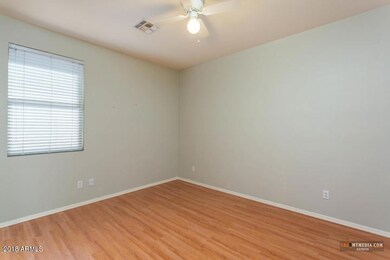 20180907003656682345000000-o