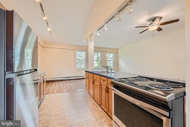 716 S Camp Meade Rd unit A, Linthicum Heights, MD 21090 - photo 5