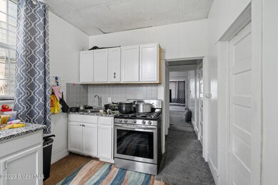 54 West St, Albany, NY 12206 - photo 3