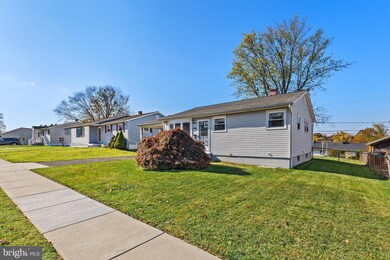 336 Park Hall S, Laurel, MD 20724 - photo 5