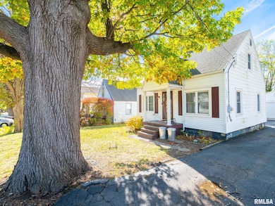 537 S Byron Ct, Peoria, IL 61604 - photo 3