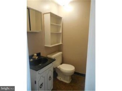 504 N Warwick Rd, Magnolia, NJ 08049 - photo 3