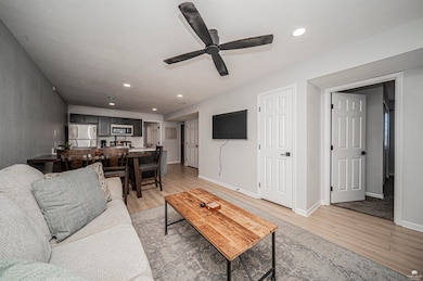 2430 Greenbriar Dr unit D, Manhattan, KS 66502 - photo 7