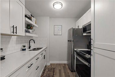 Peachtree Towers Condominiums unit 3M, Atlanta, GA 30308 - photo 6