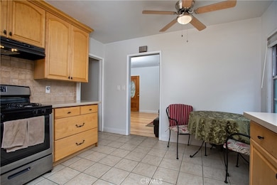 5429 Hayter Ave, Lakewood, CA 90712 - photo 6