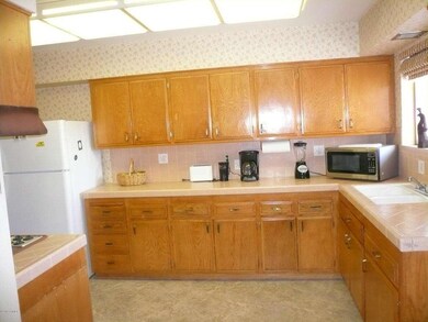 9935 W El Dorado Dr, Sun City, AZ 85351 - photo 5