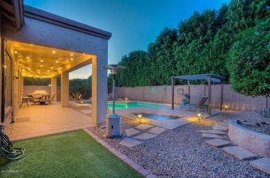 002- Backyard