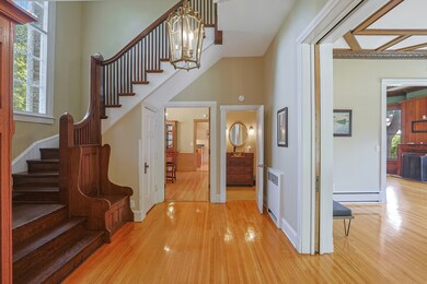 1045 N Spring St, Elgin, IL 60120 - photo 6