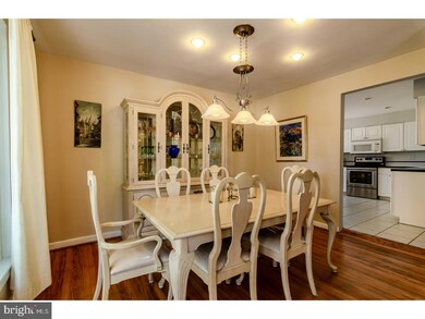 2209 Rhonda Rd, Broomall, PA 19008 - photo 5